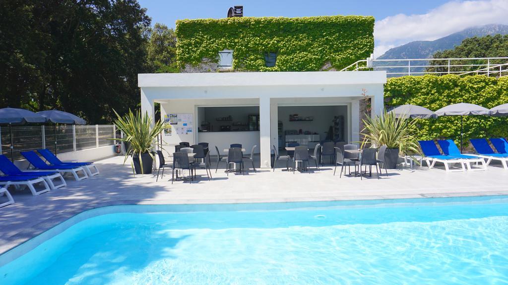Aparthotel Sole E Mare Santa-Maria-Poggio  Exteriér fotografie